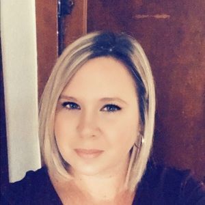 Meet your Posher, Candace